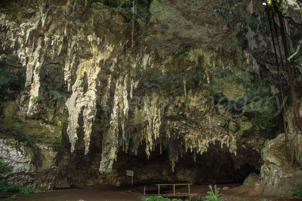 otti-20150711-isle-of-pines-cave-dsc-3108.jpg