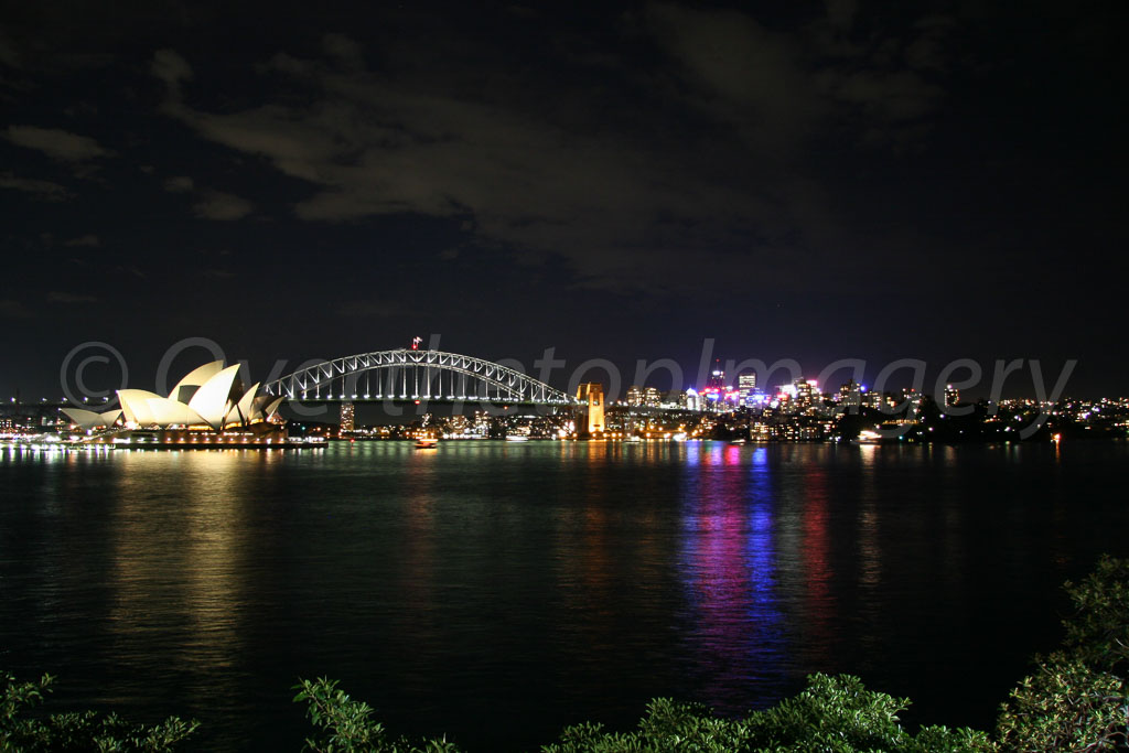 otti-20170206-SydneyHarbourNight1.jpg