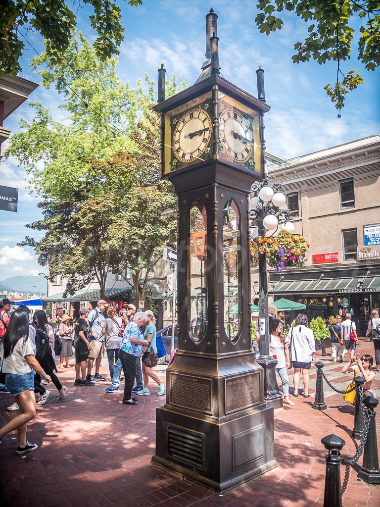 otti-20170630-steam-clock-gastown-vancouver-P1000206.jpg