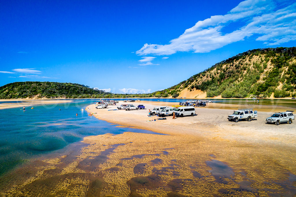 otti-20170414-rainbow-beach-p4-7-DJI_0131.jpg